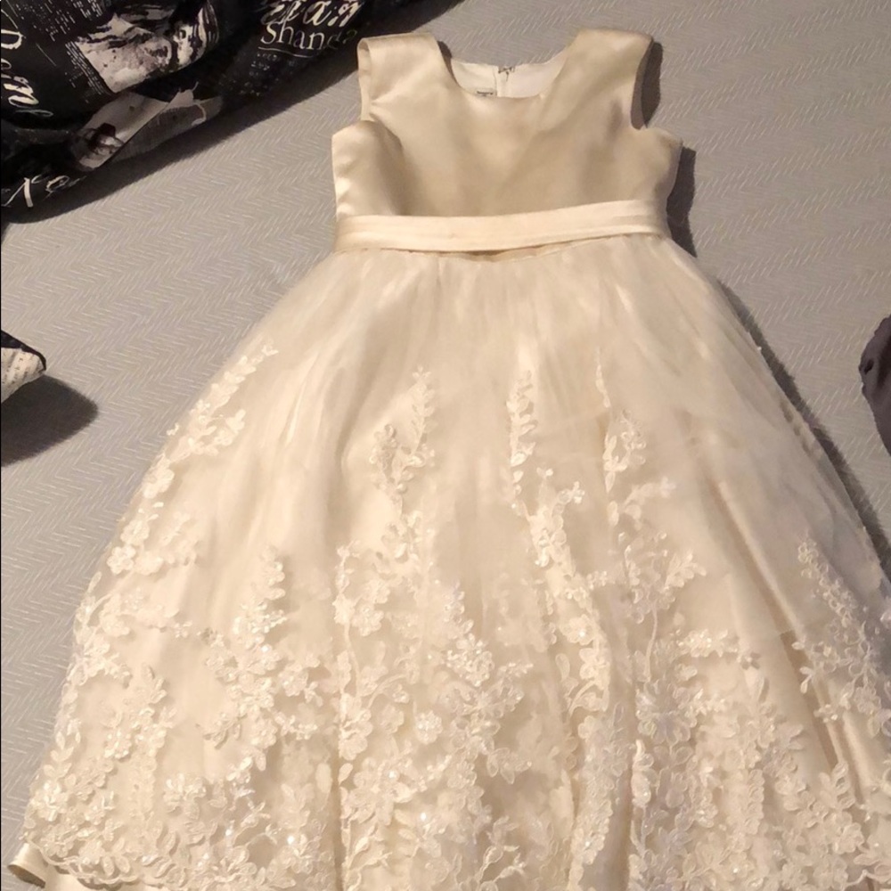 Joan Calabrese flower girl dress